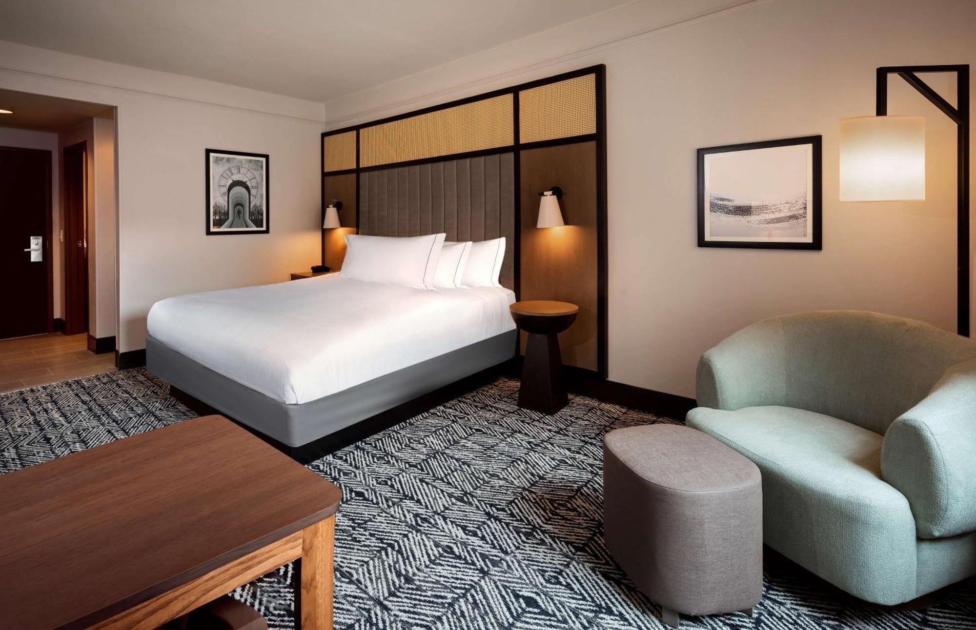 Hilton Dallas Southlake Town Square Exterior foto