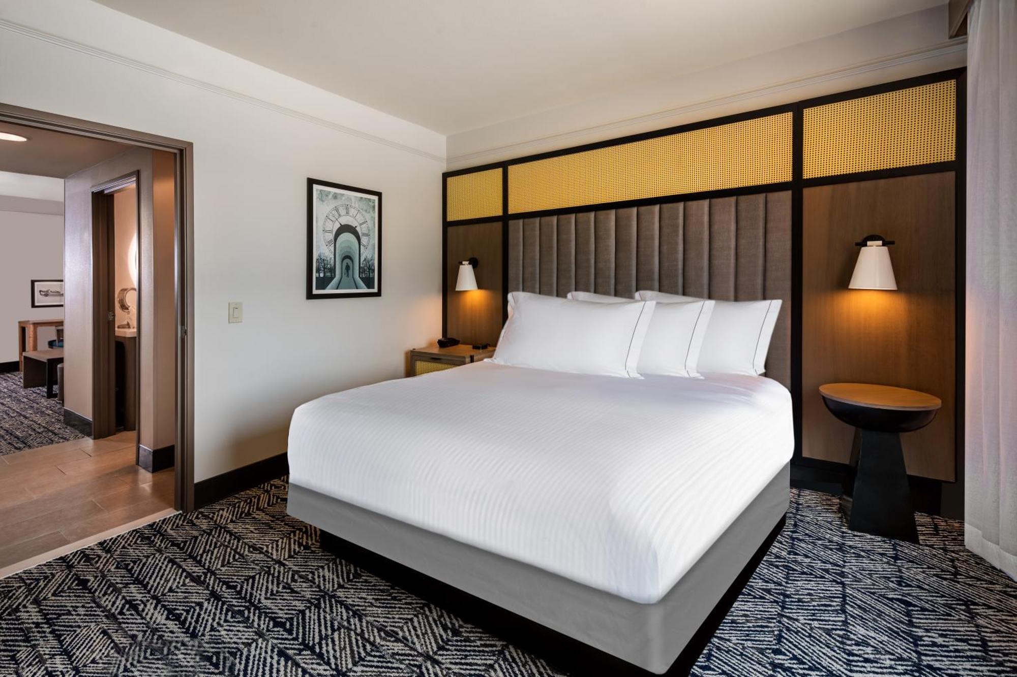 Hilton Dallas Southlake Town Square Exterior foto